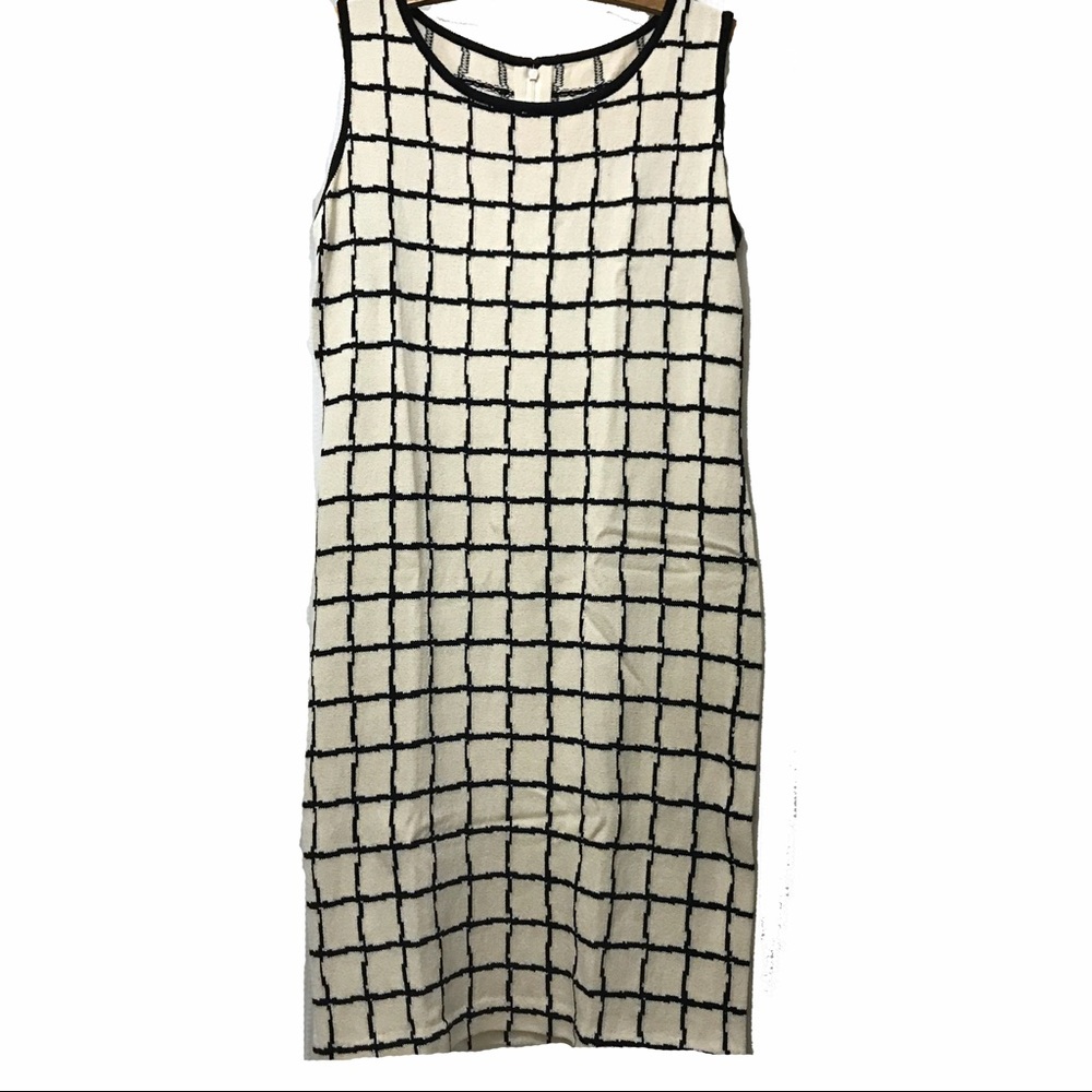 St. John Collection Santana Knit Dress Size 6